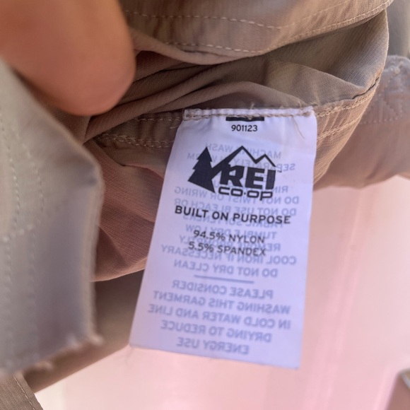 REI Boys Tan Button Up Hiking Shirt 10/12 - Picture 4 of 8